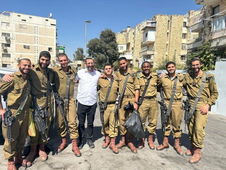 462130770_954648426701217_5681444483863234651_n